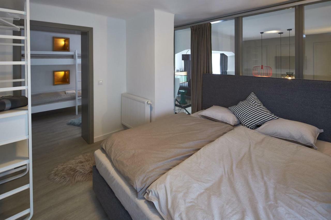 7Domb Apartman Komló エクステリア 写真