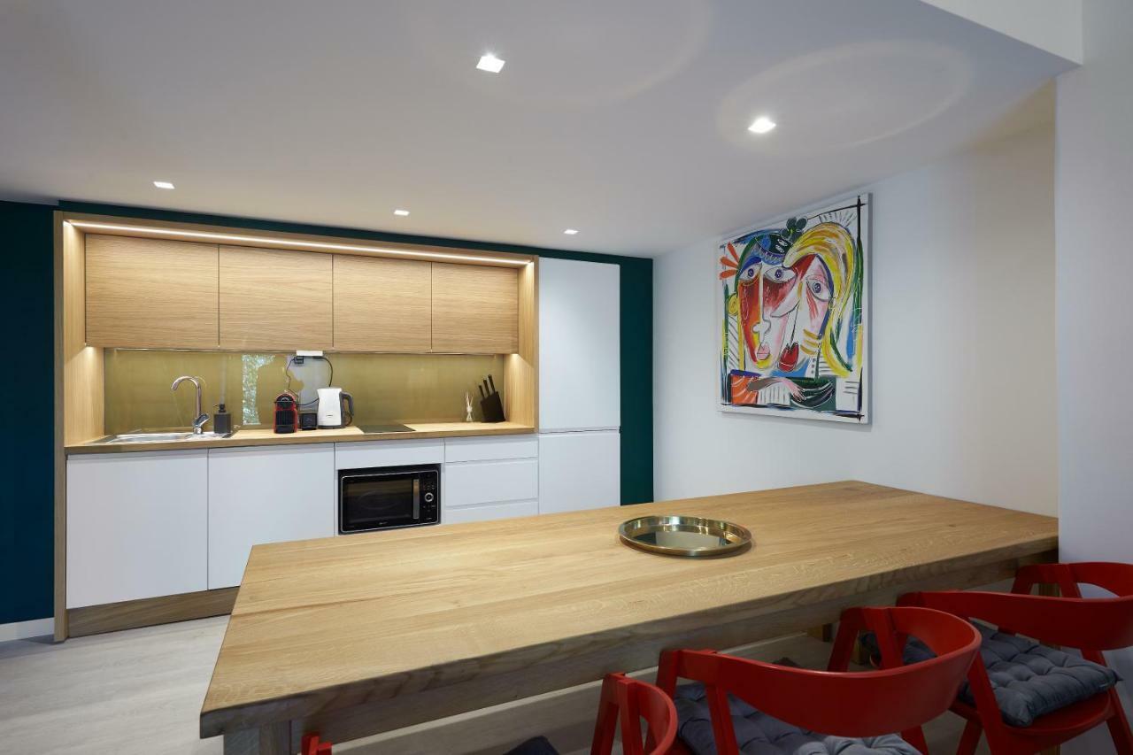 7Domb Apartman Komló エクステリア 写真