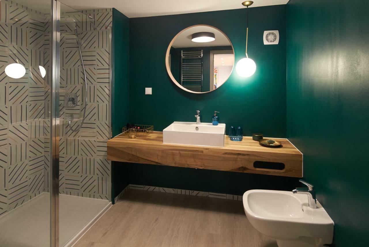 7Domb Apartman Komló エクステリア 写真
