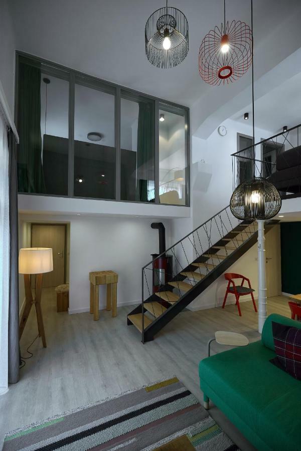 7Domb Apartman Komló エクステリア 写真