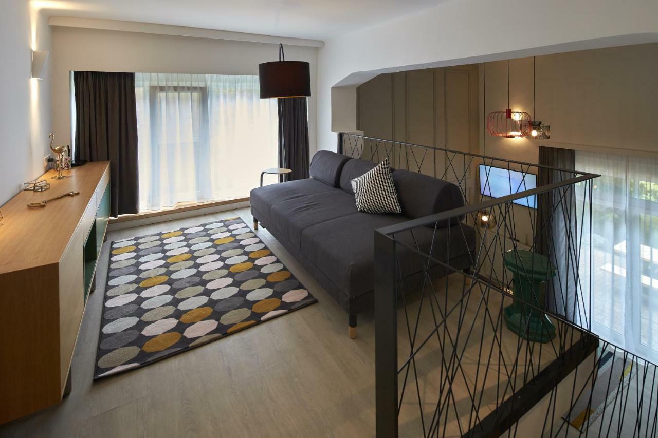 7Domb Apartman Komló エクステリア 写真